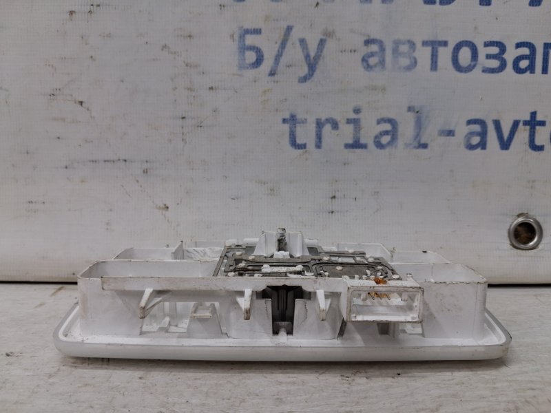 Плафон задний Renault Megane 3 1.5 Diesel K9K Плафон задний Renault Megane 3 1.5 Diesel K9K