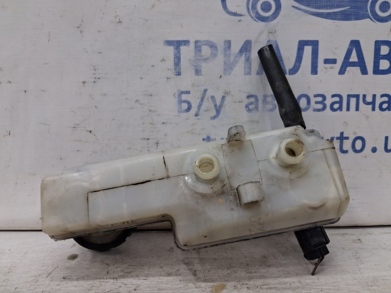 Бачок главного тормозного цилиндра Megane 2008-2016 3 1.5 Diesel K9K Бачок главного тормозного цилиндра Megane 2008-2016 3 1.5 Diesel K9K