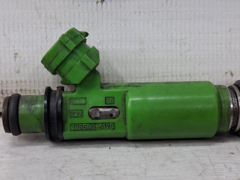 Форсунка топливная Mitsubishi Pajero Sport K9 3.0 бензин 6G72