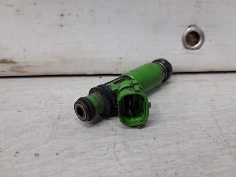 Форсунка топливная Pajero Sport 1996-2008 K9 3.0 бензин 6G72