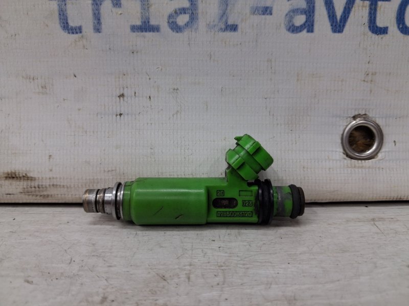 Форсунка топливная Mitsubishi Pajero Sport 1996-2008 K9 3.0 бензин 6G72 MD332733 Б/У