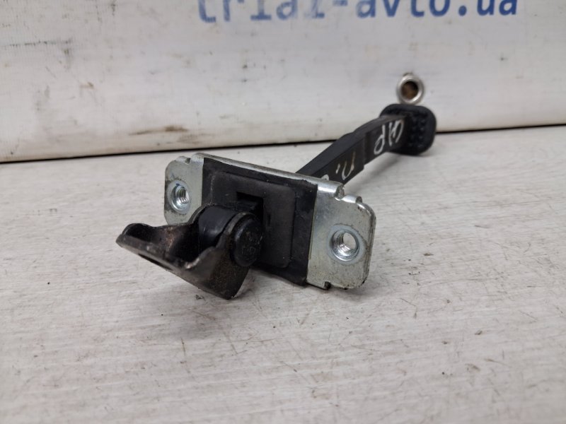 Ограничитель двери передний левый Captiva 2006-2018 C140 2.2 diesel Z22D1