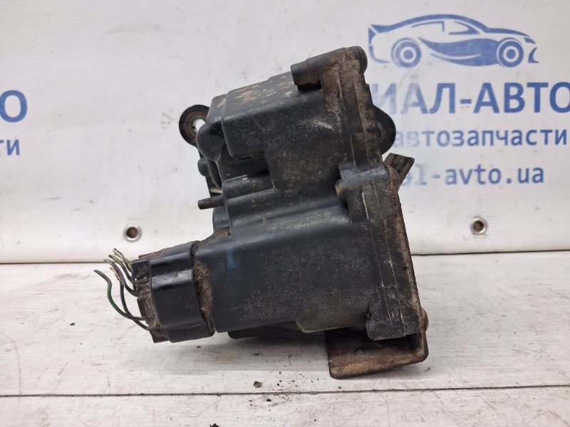 Моторчик блокировки Prado 2002-2009 J120 3.0 Diesel 1KDFTV Моторчик блокировки Prado 2002-2009 J120 3.0 Diesel 1KDFTV