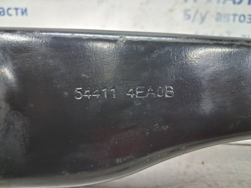 Кронштейн передней балки правый Qashqai 2013-2022 J11 1.2 Бензин HRA2DDT Кронштейн передней балки правый Qashqai 2013-2022 J11 1.2 Бензин HRA2DDT