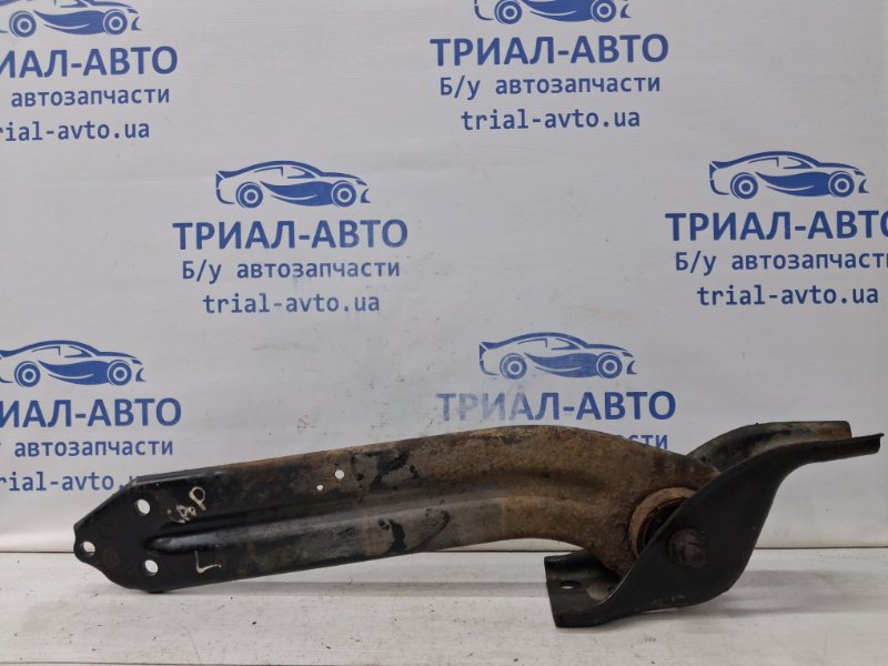 Рычаг задней подвески продольный левый Chevrolet Captiva C140 2.2 diesel Z22D1