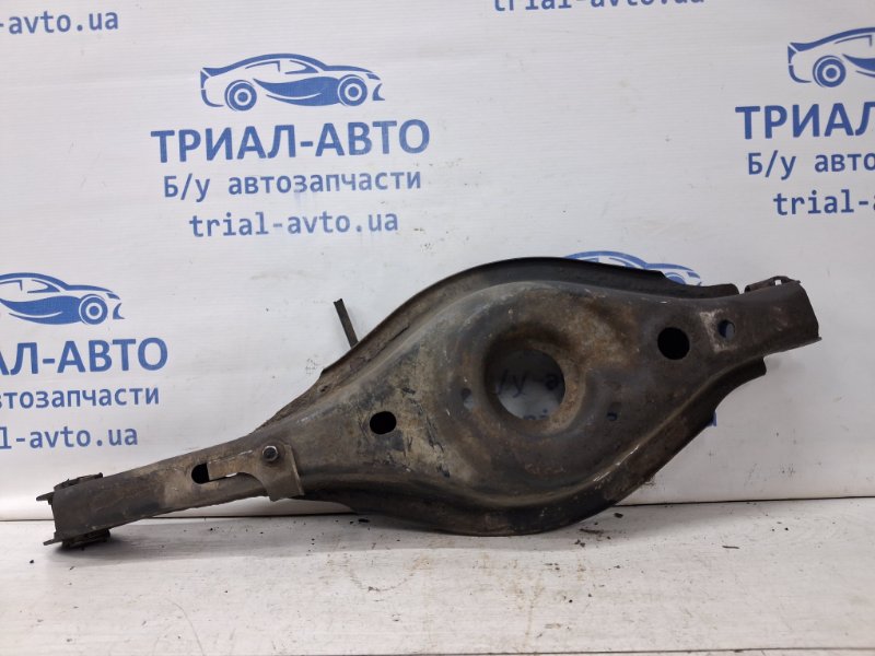 Запчасть рычаг задней подвески нижний поперечный (под пружину) Mazda 3 2013-2019 BM 2.2 diesel B45A28300C Б/У Рычаг задней подвески нижний поперечный (под пружину) Mazda 3 2013-2019 BM 2.2 diesel B45A28300C Б/У