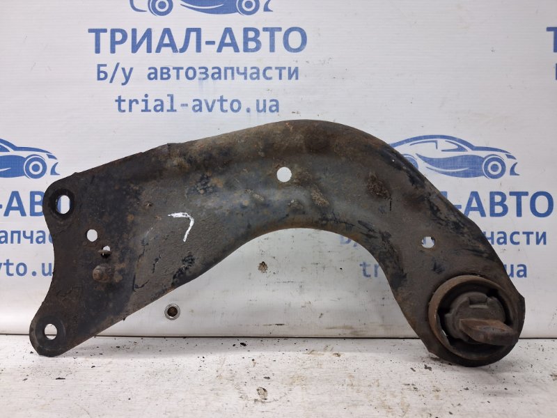 Рычаг задней подвески продольный левый Mazda 3 2013-2019 BM 2.2 diesel B45A28250 Б/У