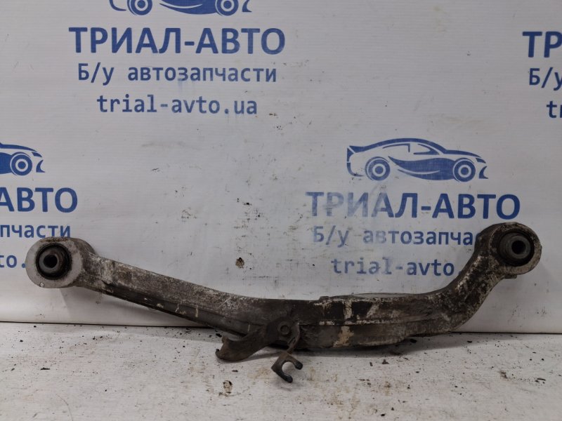 Рычаг задней подвески продольный левый Qashqai 2006-2013 J10 2.0 Бензин MR20DE Рычаг задней подвески продольный левый Qashqai 2006-2013 J10 2.0 Бензин MR20DE