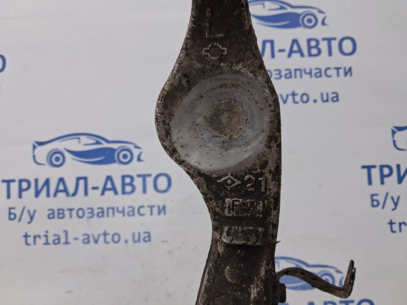 Рычаг задней подвески продольный левый Qashqai 2006-2013 J10 2.0 Бензин MR20DE Рычаг задней подвески продольный левый Qashqai 2006-2013 J10 2.0 Бензин MR20DE