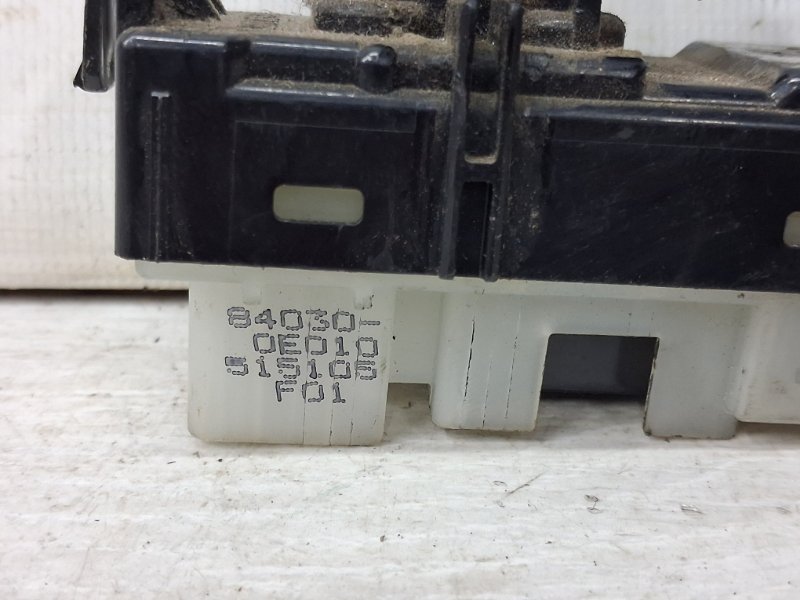 Кнопка стеклоподъемника Lexus RX 350 XU30 3.5 Бензин 2GRFE