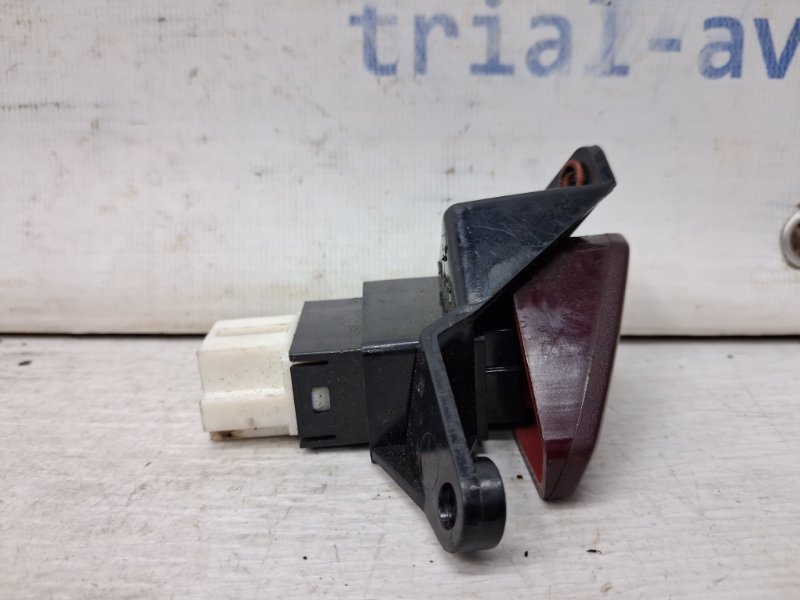 Кнопка аварийки Mitsubishi Pajero Wagon 3 3.2 Дизель 4M41