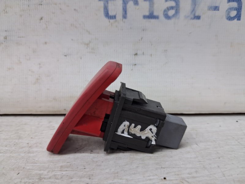 Кнопка аварийки Auris 2006-2012 E150 1.6 бензин 1ZRFAE