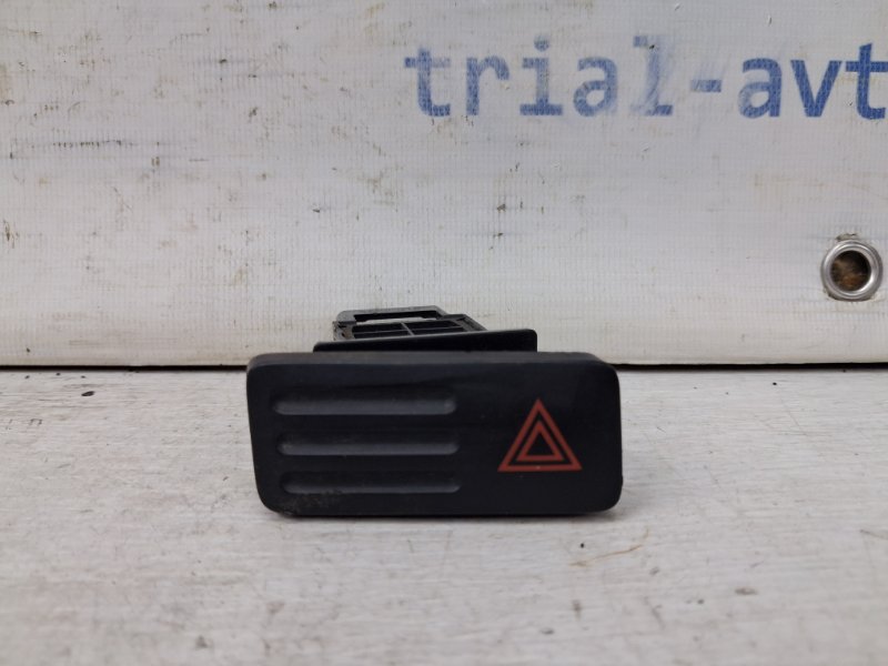 Кнопка аварийки Toyota Prado 2002-2009 J120 3.0 Diesel 1KDFTV 8433260270 Б/У