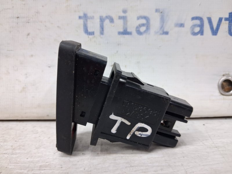 Кнопка аварийки Toyota Prado J120 3.0 Diesel 1KDFTV