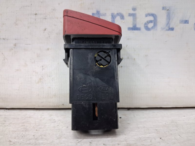 Кнопка аварийки Hyundai Tucson JM 2.0 diesel D4EA Кнопка аварийки Hyundai Tucson JM 2.0 diesel D4EA