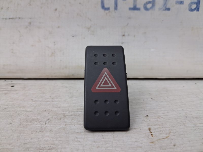 Кнопка аварийки Suzuki SX4 2006-2014 1 1.6 бензин M16A 37430-62J00-P4Z Б/У