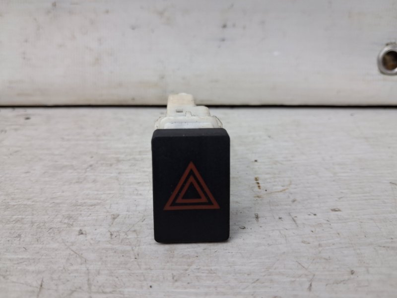 Запчасть кнопка аварийки Nissan Qashqai 2006-2013 J10 2.0 Бензин MR20DE 25290JD000 Б/У Кнопка аварийки Nissan Qashqai 2006-2013 J10 2.0 Бензин MR20DE 25290JD000 Б/У