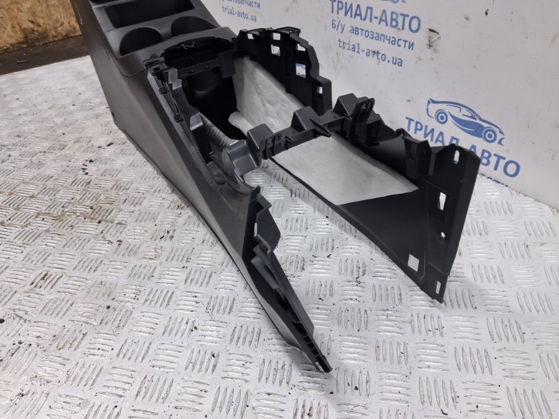 Подлокотник Qashqai 2013-2022 J11 1.2 Бензин HRA2DDT Подлокотник Qashqai 2013-2022 J11 1.2 Бензин HRA2DDT