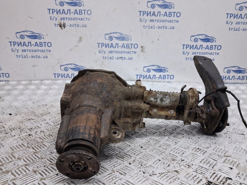 Редуктор передний Mitsubishi Pajero Sport 1996-2008 K9 3.0 бензин 6G72 MR296504 Б/У