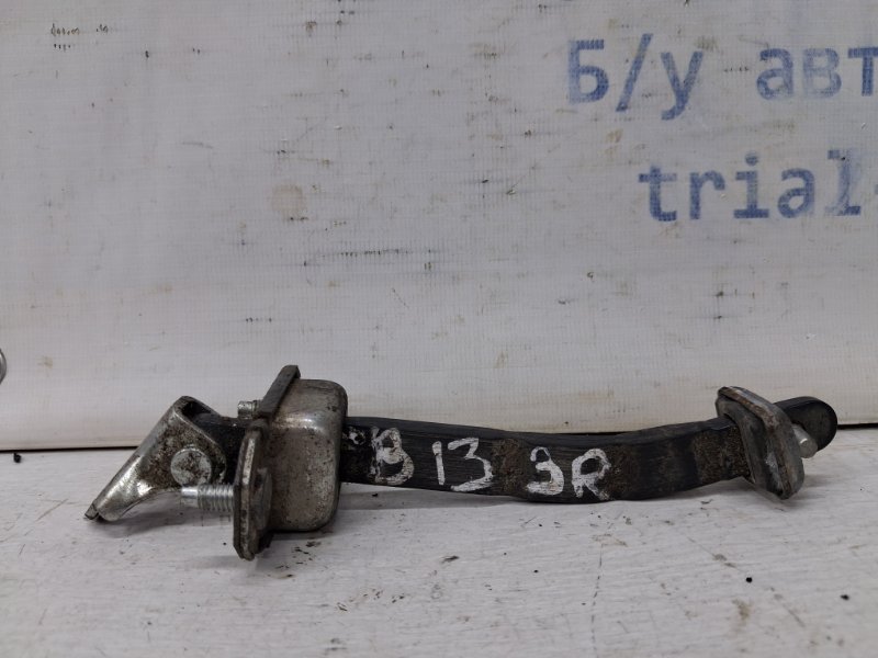 Запчасть ограничитель двери задний правый Subaru Forester 2012-2018 SJ 2.0 diesel EE20Z 62124FG003 Б/У Ограничитель двери задний правый Subaru Forester 2012-2018 SJ 2.0 diesel EE20Z 62124FG003 Б/У