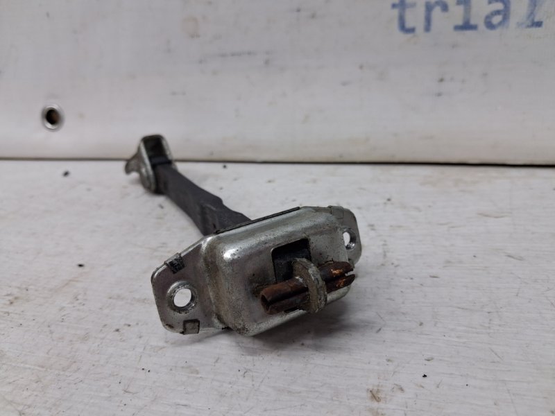 Ограничитель двери передний правый SX4 2006-2014 1 2.0 Бензин J20A