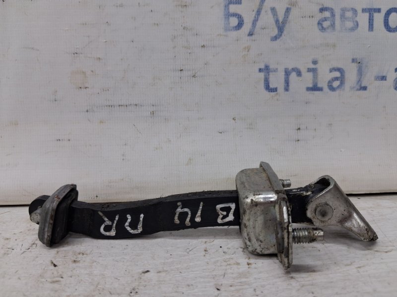 Запчасть ограничитель двери передний правый Subaru Outback 2009-2015 BR 2.5 бензин Ej253 61124AJ010 Б/У Ограничитель двери передний правый Subaru Outback 2009-2015 BR 2.5 бензин Ej253 61124AJ010 Б/У