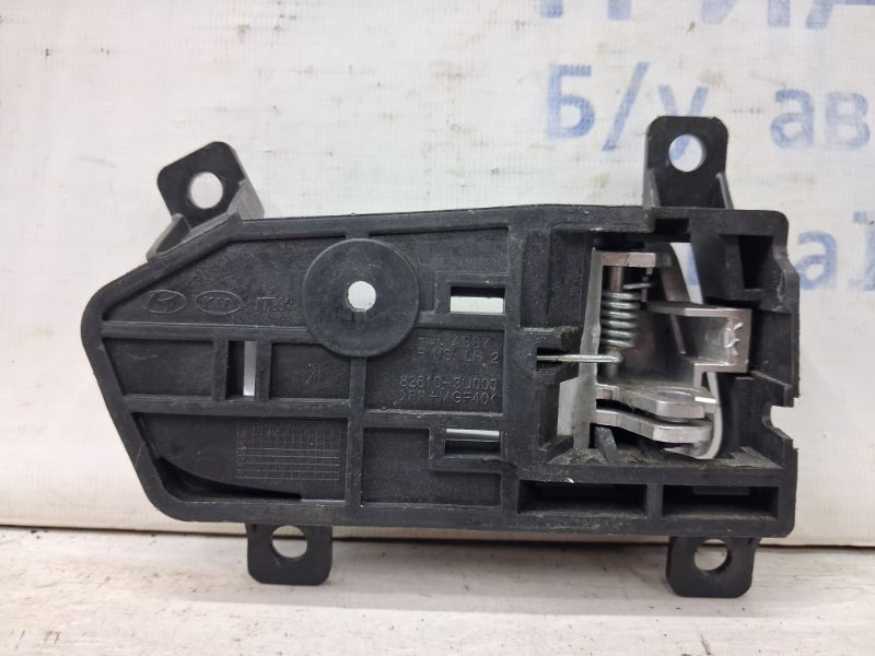 Ручка двери внутренняя левая Sportage 2010-2016 SL 1.7 diesel D4FD Ручка двери внутренняя левая Sportage 2010-2016 SL 1.7 diesel D4FD