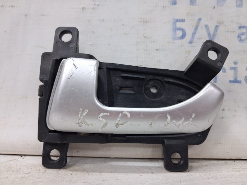 Запчасть ручка двери внутренняя левая Kia Sportage 2010-2016 SL 1.7 diesel D4FD 826103U000 Б/У Ручка двери внутренняя левая Kia Sportage 2010-2016 SL 1.7 diesel D4FD 826103U000 Б/У