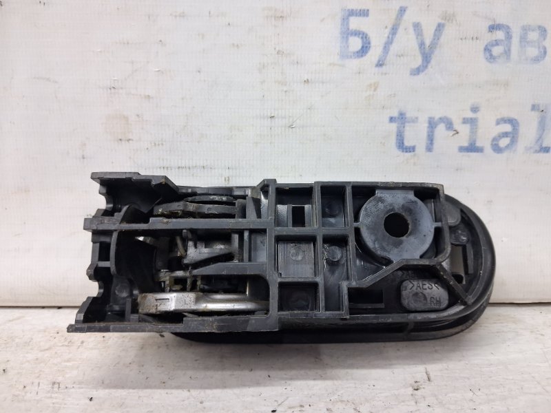 Ручка двери внутреняя задняя правая Mazda CX 7 ER 2.3 бензин 	L3VDT