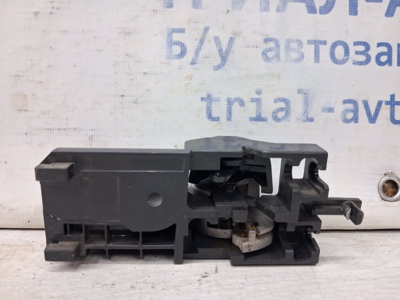 Ручка двери внутренняя левая Suzuki SX4 1 2.0 Бензин J20A