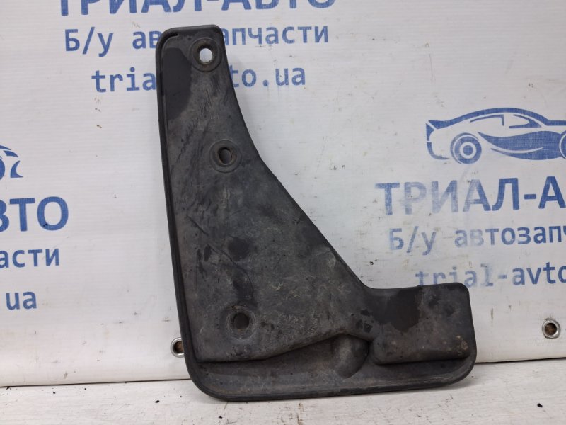 Брызговик передний правый ASX 2010- GA 1.8 Diesel 4N13