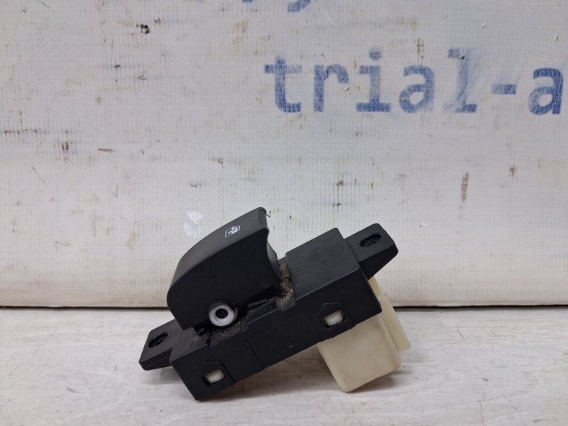 Кнопка стеклоподъемника Captiva 2006-2018 C140 2.2 diesel Z22D1 Кнопка стеклоподъемника Captiva 2006-2018 C140 2.2 diesel Z22D1