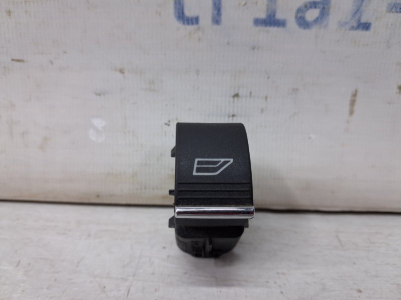 Запчасть кнопка стеклоподъемника Ford Kuga 2011-2019 CBS 2.0 diesel BM5T14529AB Б/У Кнопка стеклоподъемника Ford Kuga 2011-2019 CBS 2.0 diesel BM5T14529AB Б/У