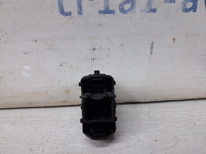 Кнопка стеклоподъемника Ford Kuga CBS 2.0 diesel Кнопка стеклоподъемника Ford Kuga CBS 2.0 diesel