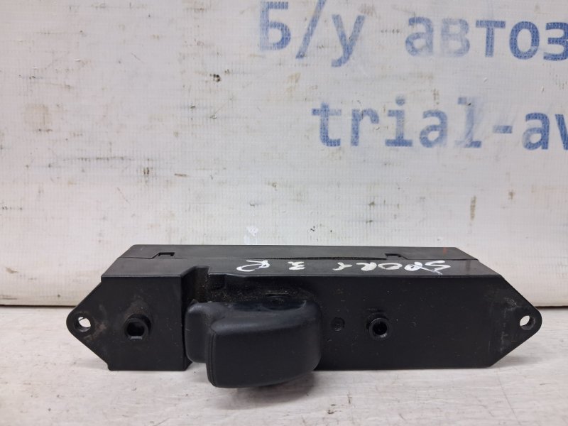 Кнопка стеклоподъемника Pajero Sport 1996-2008 K9 3.0 бензин 6G72