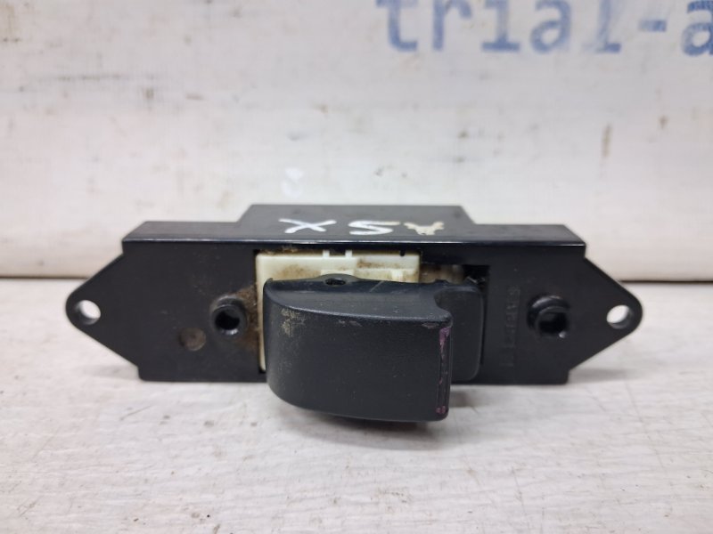 Кнопка стеклоподъемника ASX 2010- GA 1.8 Diesel 4N13