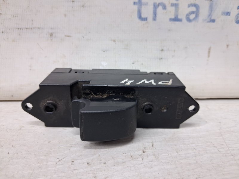 Кнопка стеклоподъемника Pajero Wagon 2006-2022 4 3.2 Дизель 4M41 Кнопка стеклоподъемника Pajero Wagon 2006-2022 4 3.2 Дизель 4M41