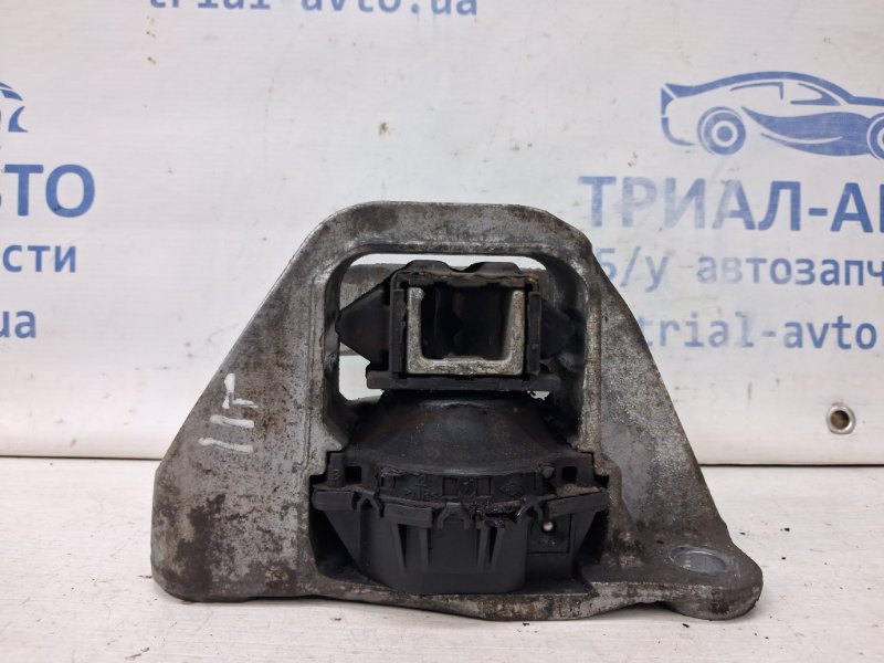 Запчасть подушка двс правая Nissan Qashqai 2013-2022 J11 1.2 Бензин HRA2DDT 112846249R Б/У Подушка ДВС правая Nissan Qashqai 2013-2022 J11 1.2 Бензин HRA2DDT 112846249R Б/У