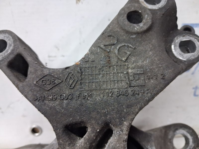 Подушка ДВС правая Qashqai 2013-2022 J11 1.2 Бензин HRA2DDT Подушка ДВС правая Qashqai 2013-2022 J11 1.2 Бензин HRA2DDT