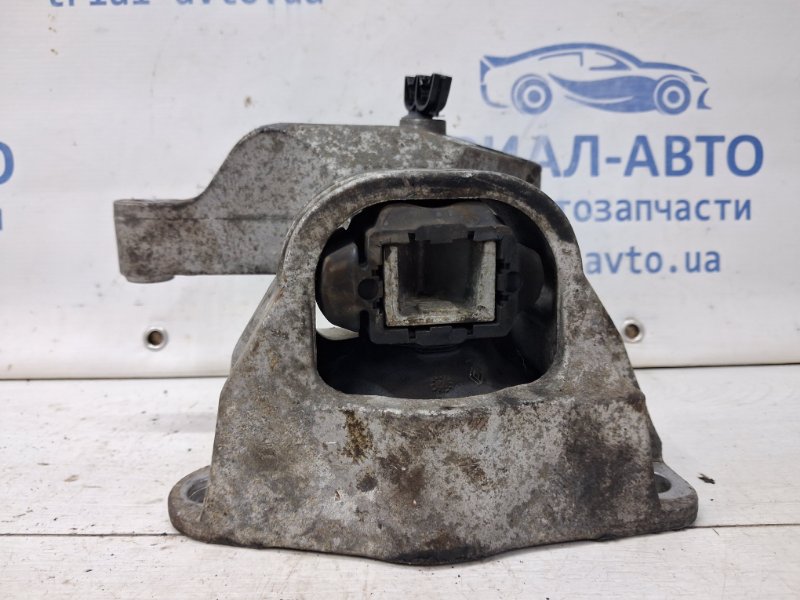 Запчасть подушка двс правая Dacia Duster 2010-2017 HS 1.5 Diesel K9K 112845226R Б/У Подушка ДВС правая Dacia Duster 2010-2017 HS 1.5 Diesel K9K 112845226R Б/У