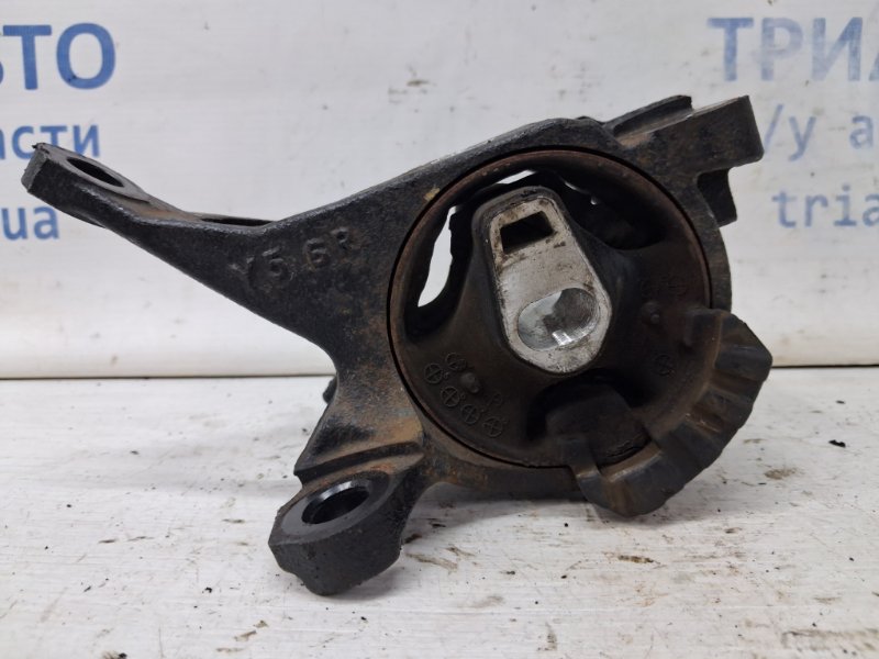 Подушка ДВС левая 3 2013-2019 BM 2.2 diesel