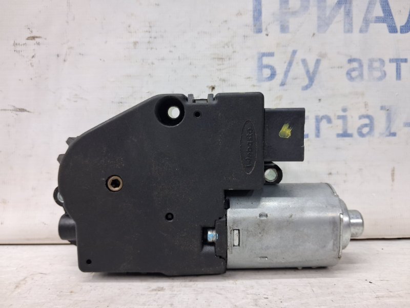 Механизм люка Sportage 2010-2016 SL 1.7 diesel D4FD Механизм люка Sportage 2010-2016 SL 1.7 diesel D4FD