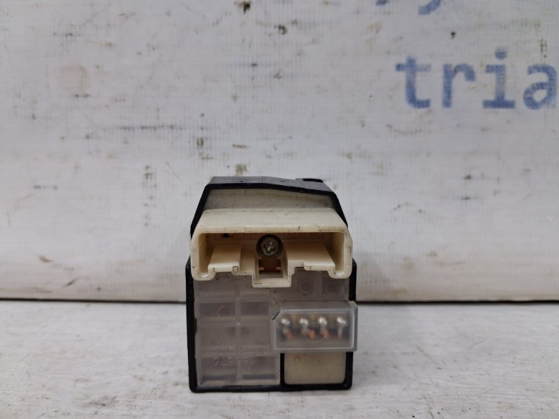 Корректор зеркал Avensis 2002-2010 T25 1.8 бензин 1ZZFE