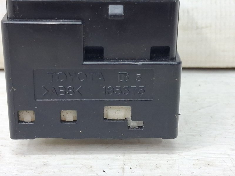 Корректор зеркал Toyota Avensis T25 1.8 бензин 1ZZFE