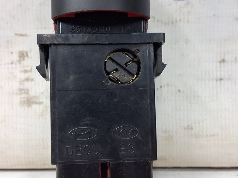 Кнопка аварийки Sorento 2002-2011 BL 2.5 diesel D4CB