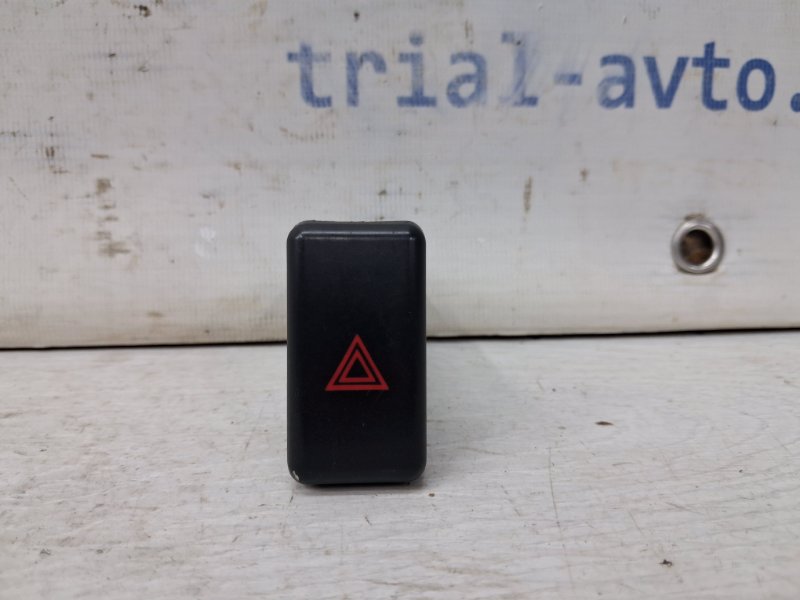 Кнопка аварийки Mazda 3 2003-2009 BK 1.6 бензин Z6 BP4K664H0 Б/У