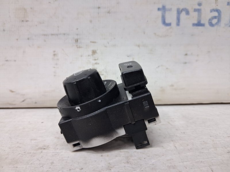 Корректор фар SsangYong Rexton Y250 2.7 D27DT Корректор фар SsangYong Rexton Y250 2.7 D27DT