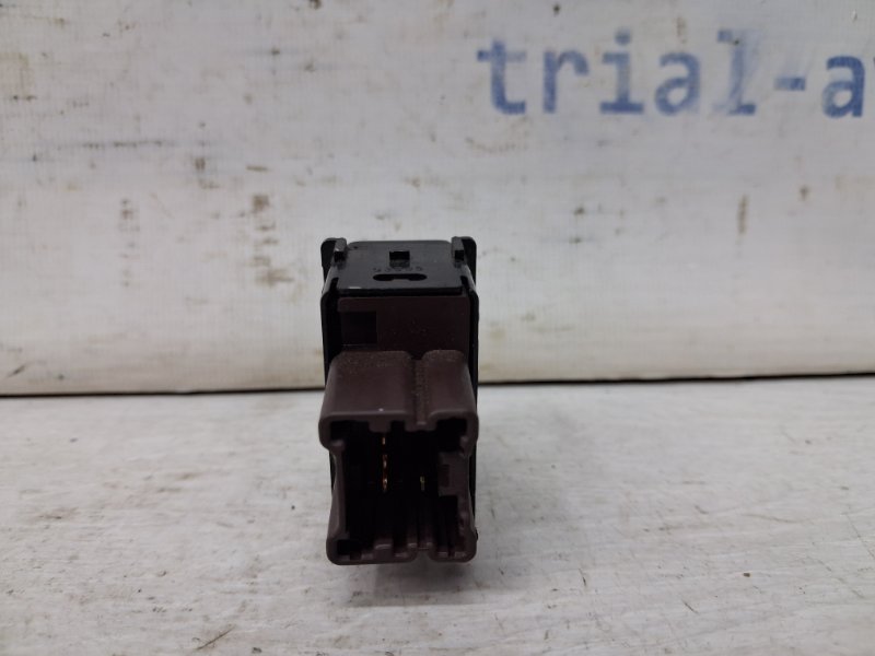 Кнопка подогрева Pathfinder 2004-2014 R51 2.5 Diesel YD25DDTI Кнопка подогрева Pathfinder 2004-2014 R51 2.5 Diesel YD25DDTI