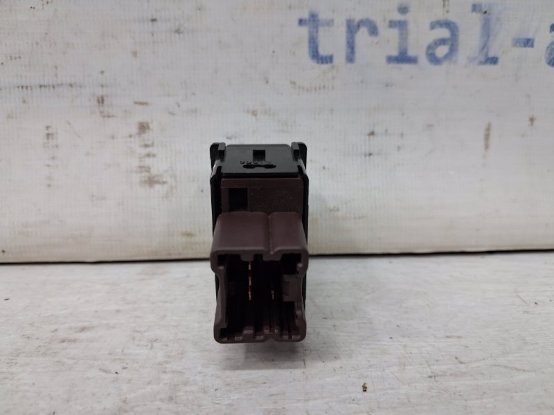 Кнопка подогрева Outback 2009-2015 BR 2.5 бензин Ej253 Кнопка подогрева Outback 2009-2015 BR 2.5 бензин Ej253