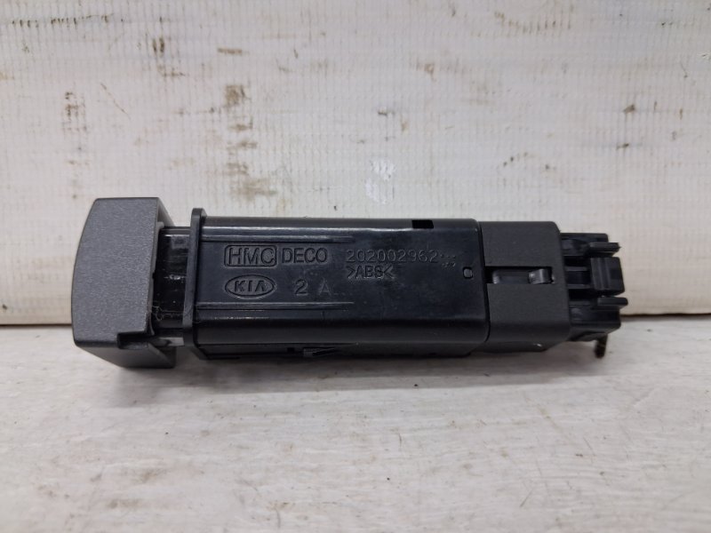 Кнопка подогрева Kia Sorento BL 2.5 diesel D4CB Кнопка подогрева Kia Sorento BL 2.5 diesel D4CB